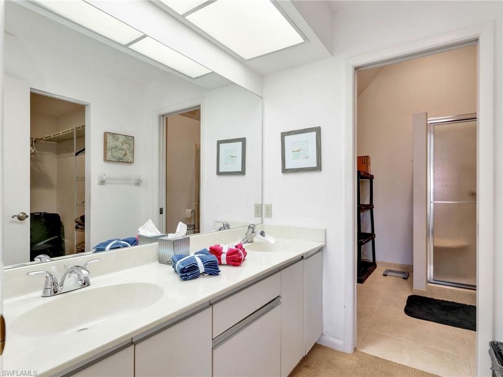 LAS VISTAS - Residential