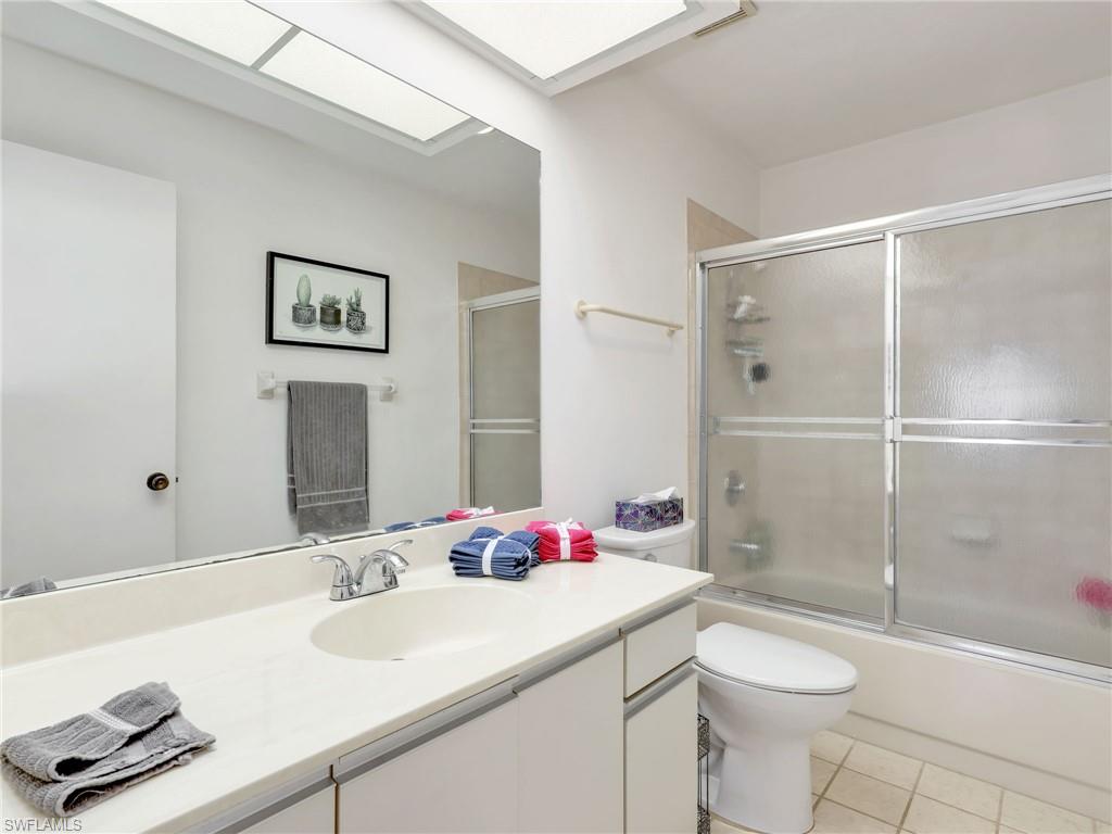 LAS VISTAS - Residential