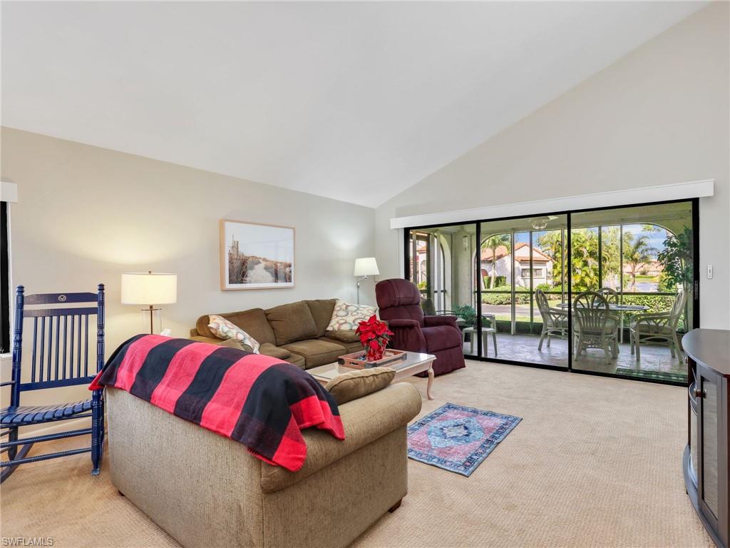 LAS VISTAS - Residential