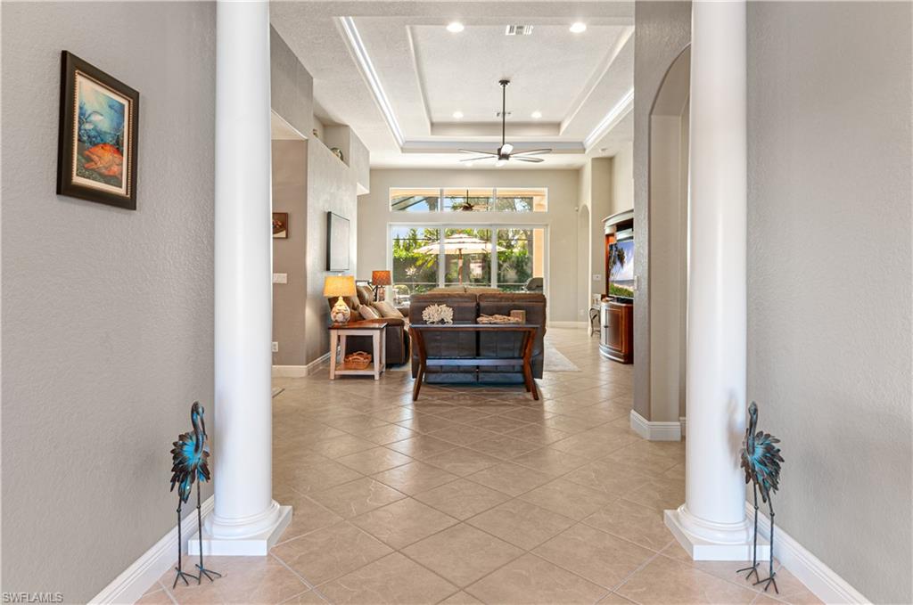 BELLE LAGO - Residential