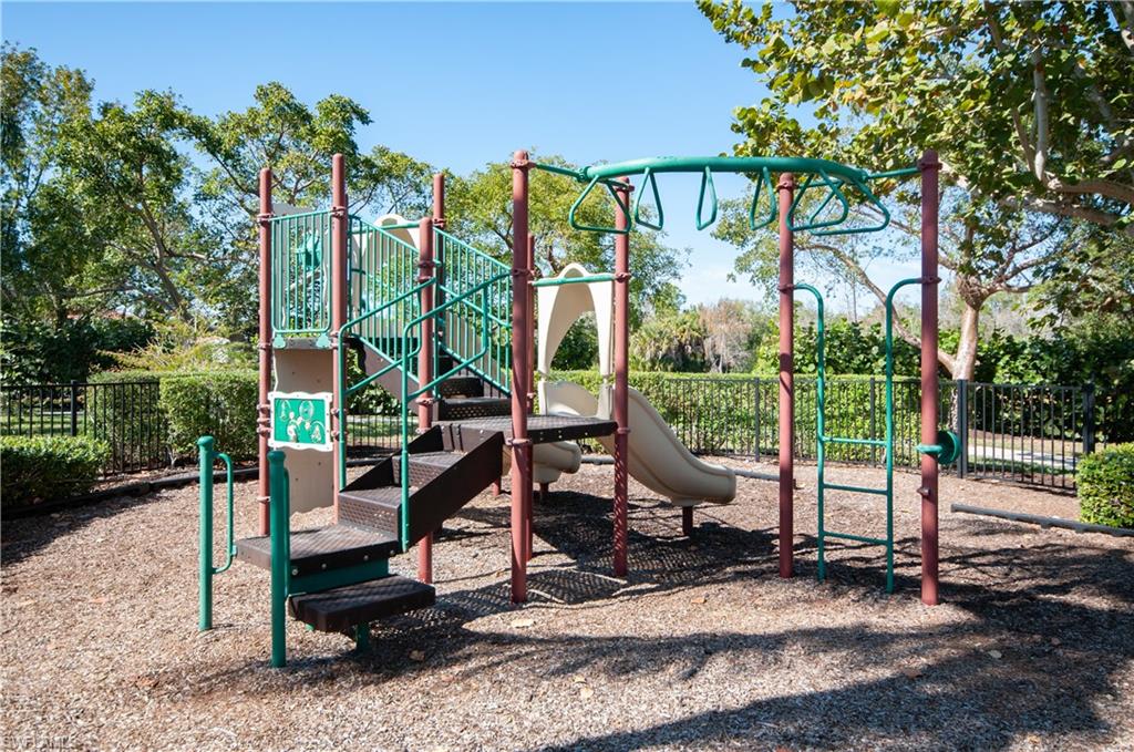 BELLE LAGO - Residential