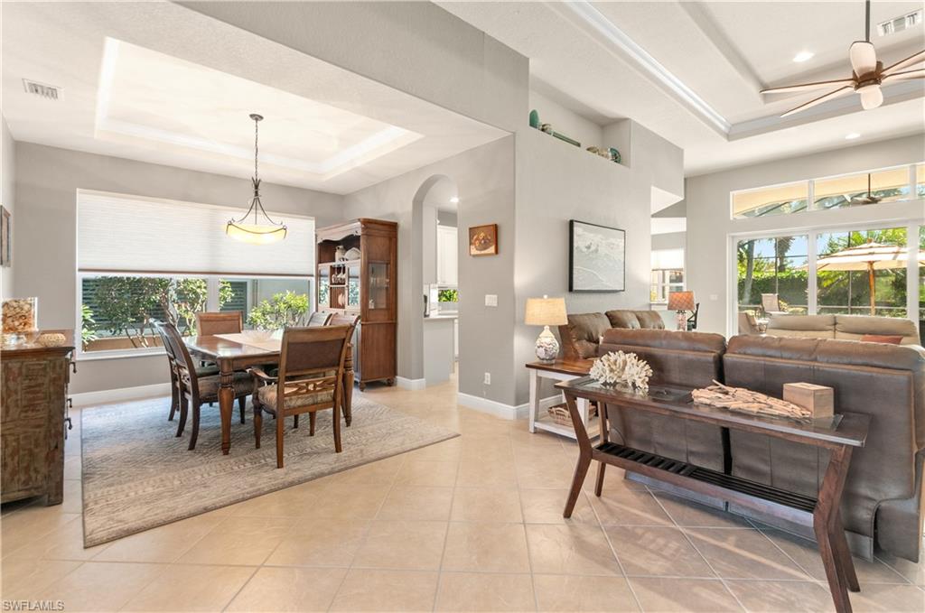 BELLE LAGO - Residential