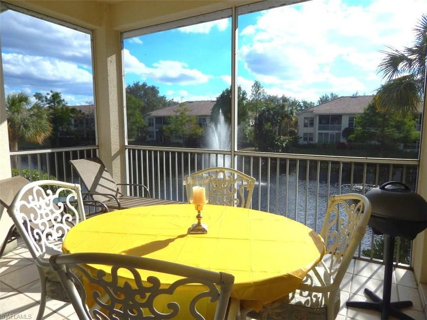 Bright, spacious and with a fantastic view. This 3 bedroom / 3 bathroom coach home in Egrets Walk of Pelican Marsh can be your new first or second home. Seen the weather warnings for the Northeast of the USA? Don't worry any longer, there is no snow in Naples. The next winter will be a warm one for you. This condo is located on a quiet Cul de Sac and has a lot of privacy on the screened lanai with southern exposure. The dishwasher is as good as new and the fridge just one year old. Egrets Walk provides two salt water pools and a clubhouse with exercise room and also saunas for him and her. A lot of social activities will make you fell at home. Additionally Pelican Marsh also offers 9 tennis courts, a state of the art fitnesscenter and a one of a kind location in North Naples. Close to the beach, close to Dining and Shopping and for the Golf enthusiasts there is a golf club with several types of memberships available.