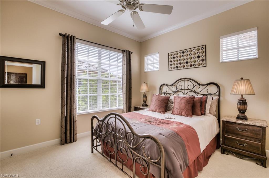 OAK HAMMOCK - Residential