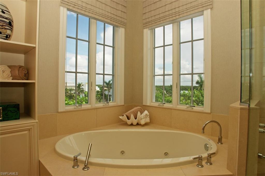 BONITA BEACH - Residential