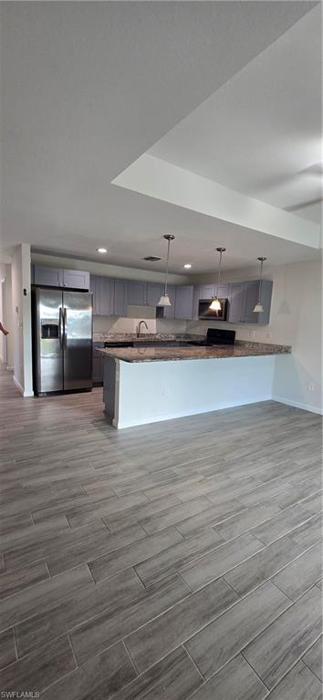 951 PLAZA - Residential Lease