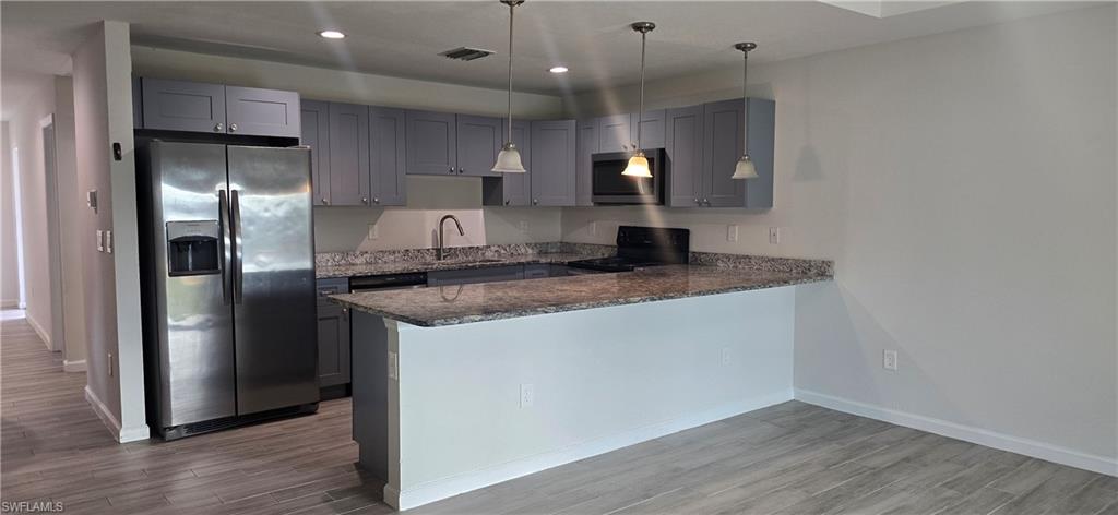 951 PLAZA - Residential Lease