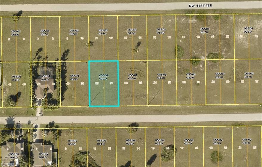 Residential lot in beautiful up and coming Cape Coral!
