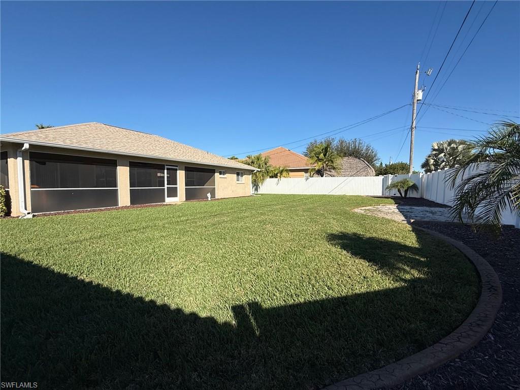 CAPE CORAL - Residential