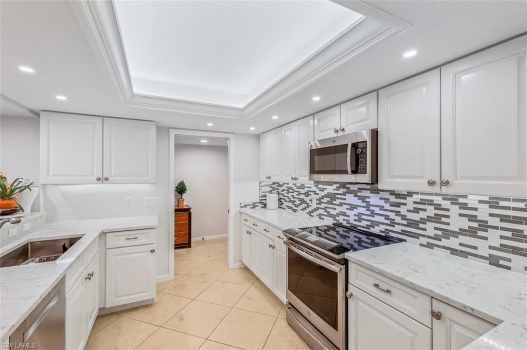 STRATFORD - Residential