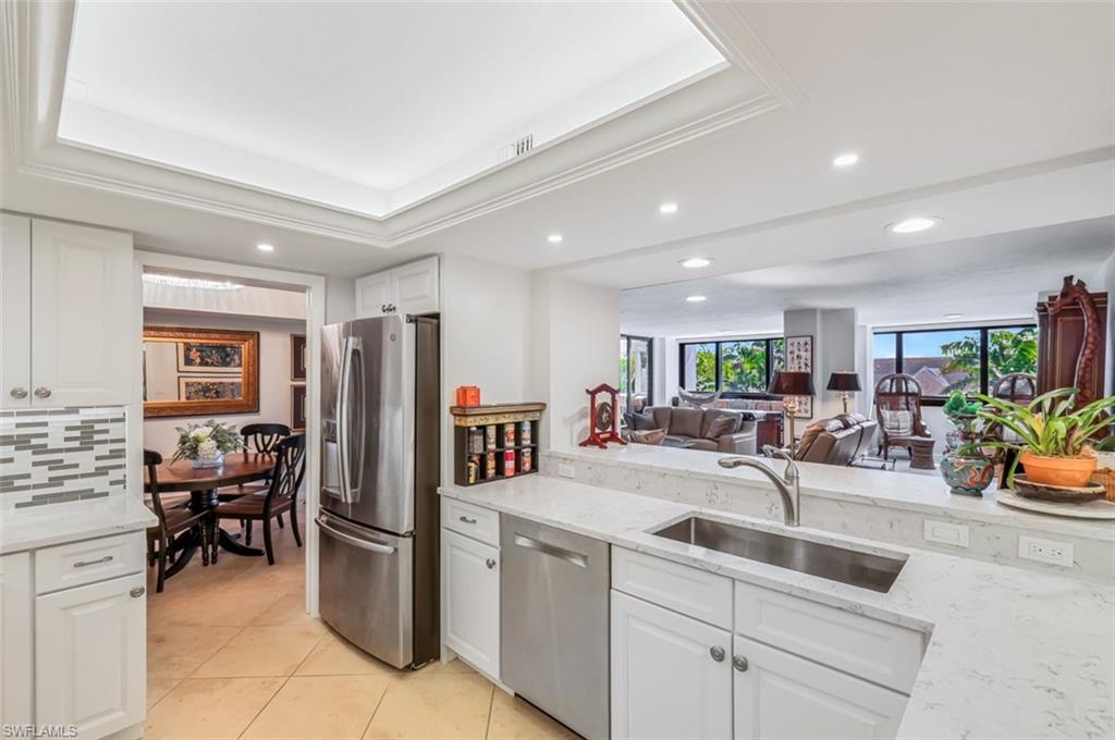 STRATFORD - Residential