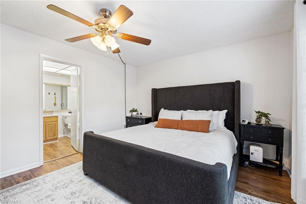 FOUR FOUNTAINS - Residential