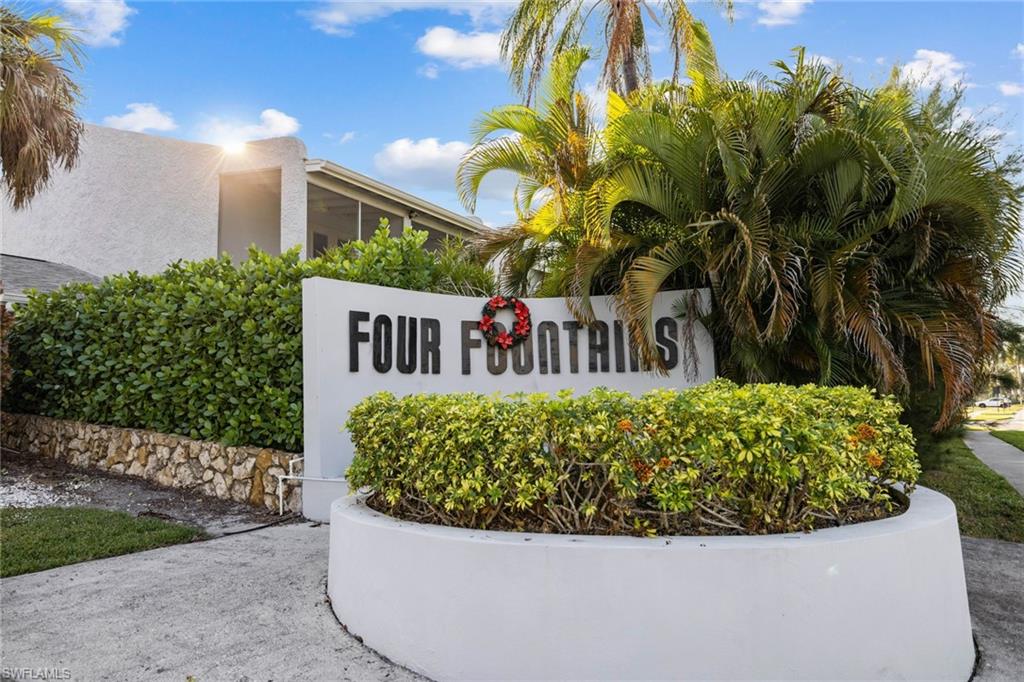 FOUR FOUNTAINS - Residential