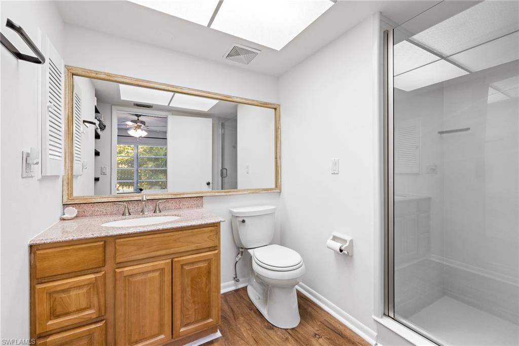 FOUR FOUNTAINS - Residential