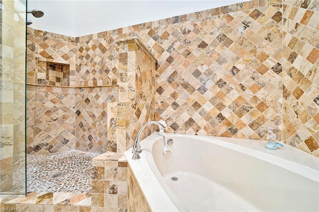 IMPERIAL PARK PLACE VILLAS - Residential