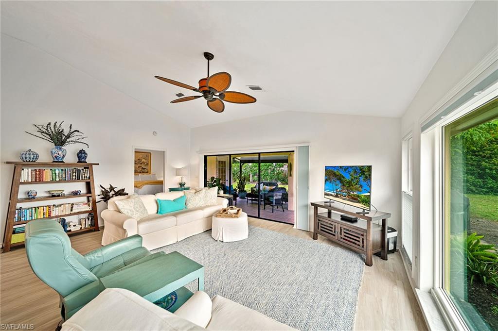 IMPERIAL PARK PLACE VILLAS - Residential