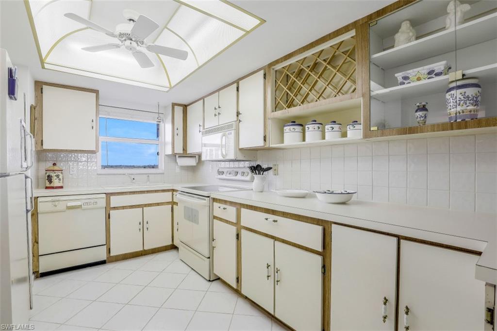 ANCHORAGE AT VANDERBILT - Residential