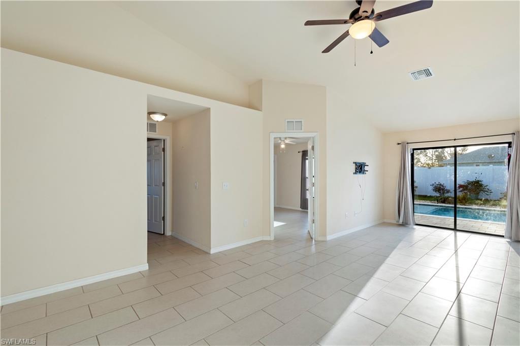 CAPE CORAL - Residential