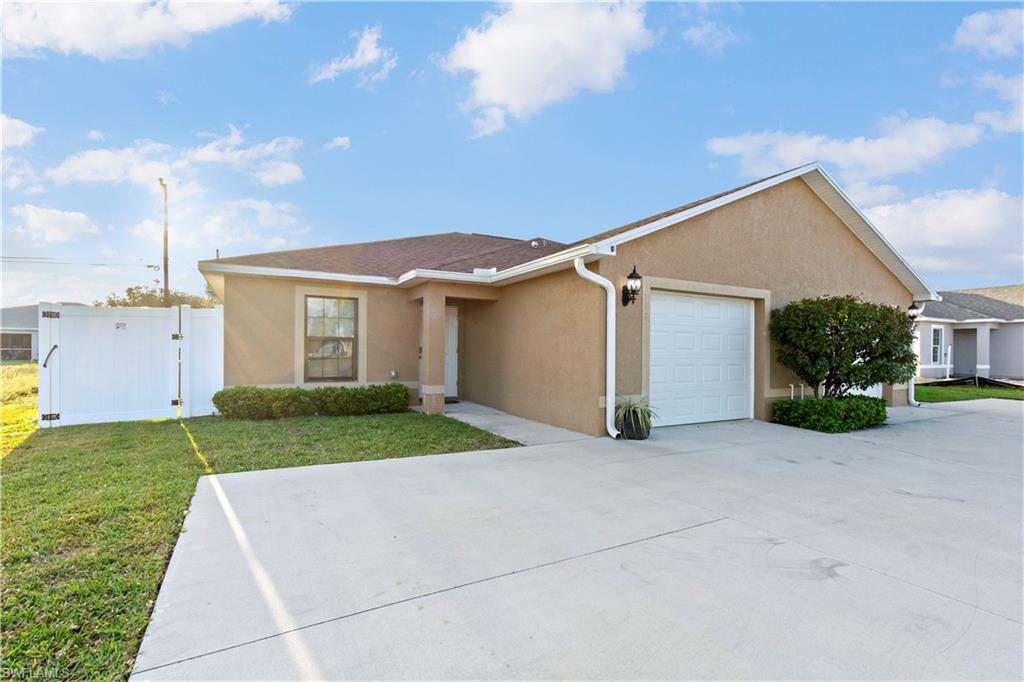 CAPE CORAL - Residential
