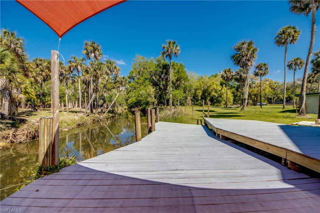 MACKABOY FARMS - Residential