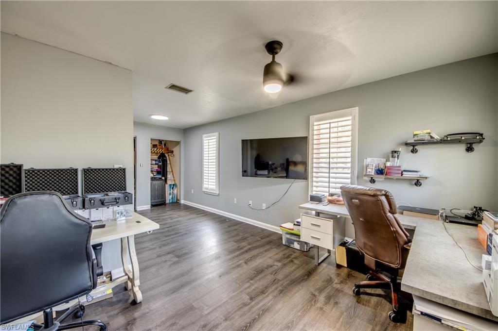 MACKABOY FARMS - Residential