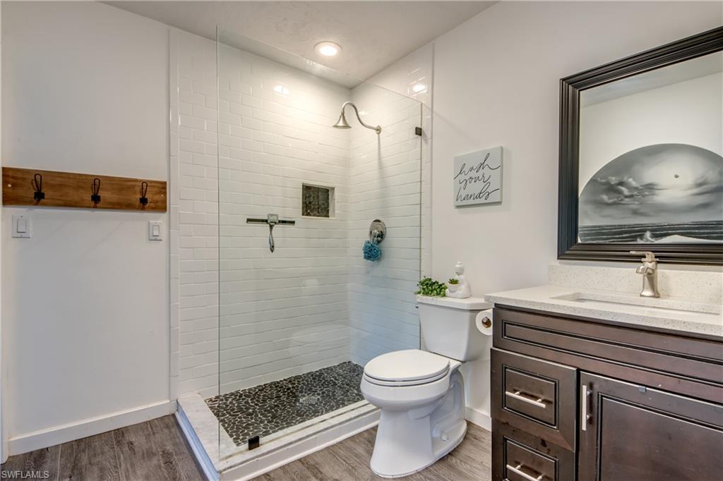 MACKABOY FARMS - Residential