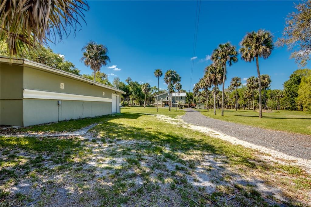 MACKABOY FARMS - Residential