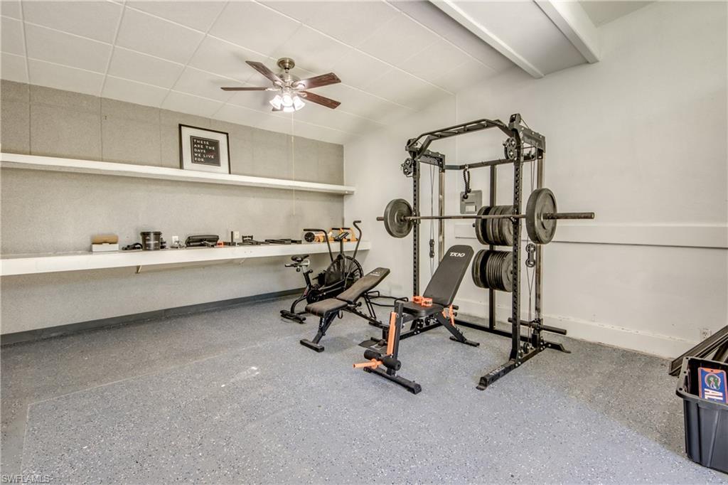 MACKABOY FARMS - Residential