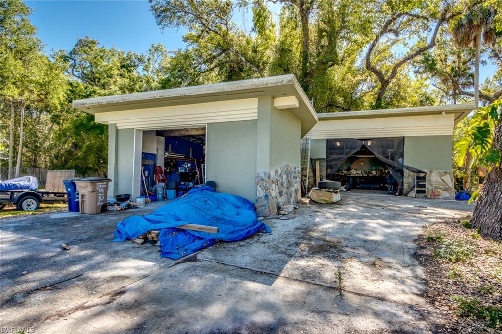 MACKABOY FARMS - Residential