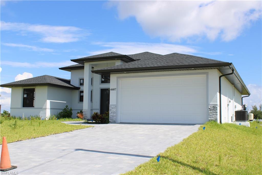 CAPE CORAL - Residential Lease