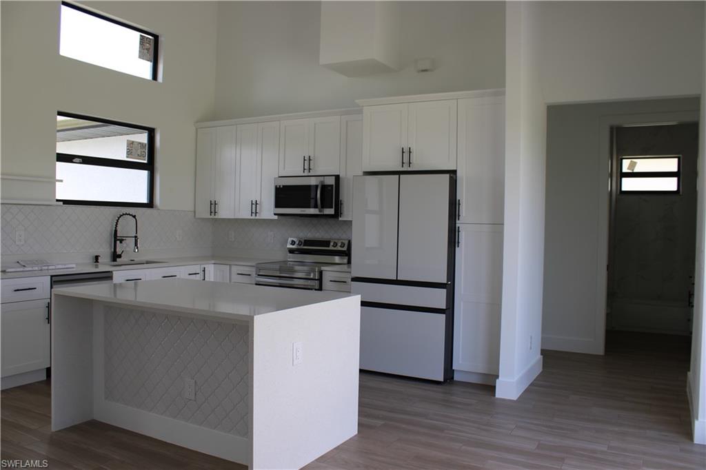 CAPE CORAL - Residential Lease