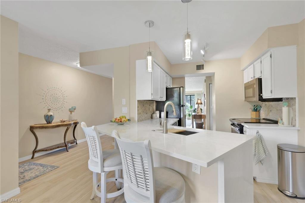 SHARONDALE - Residential