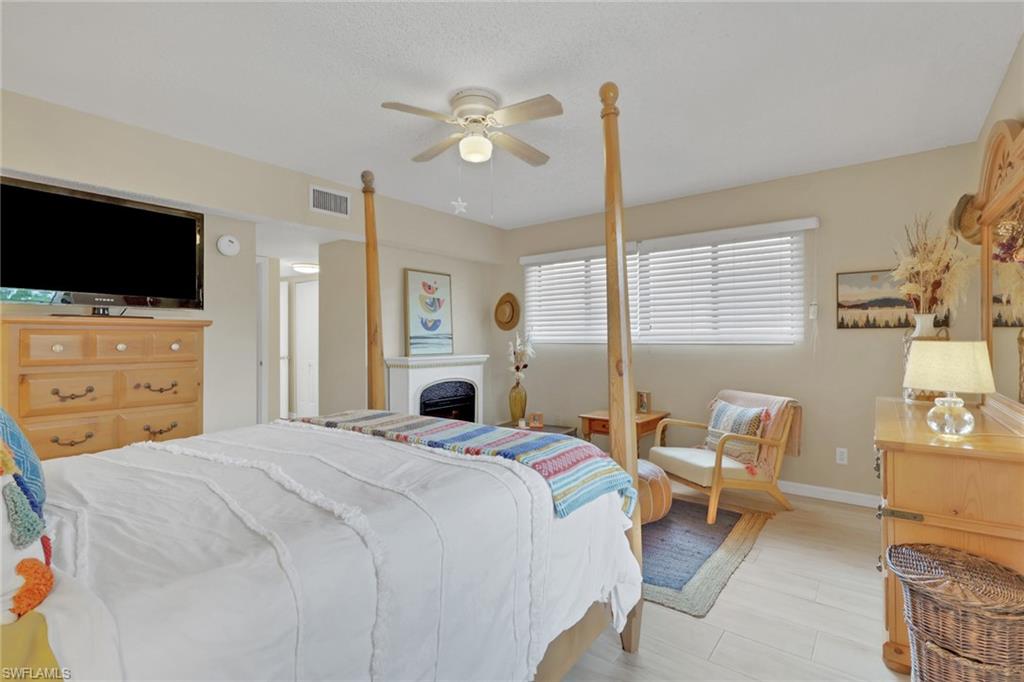 SHARONDALE - Residential