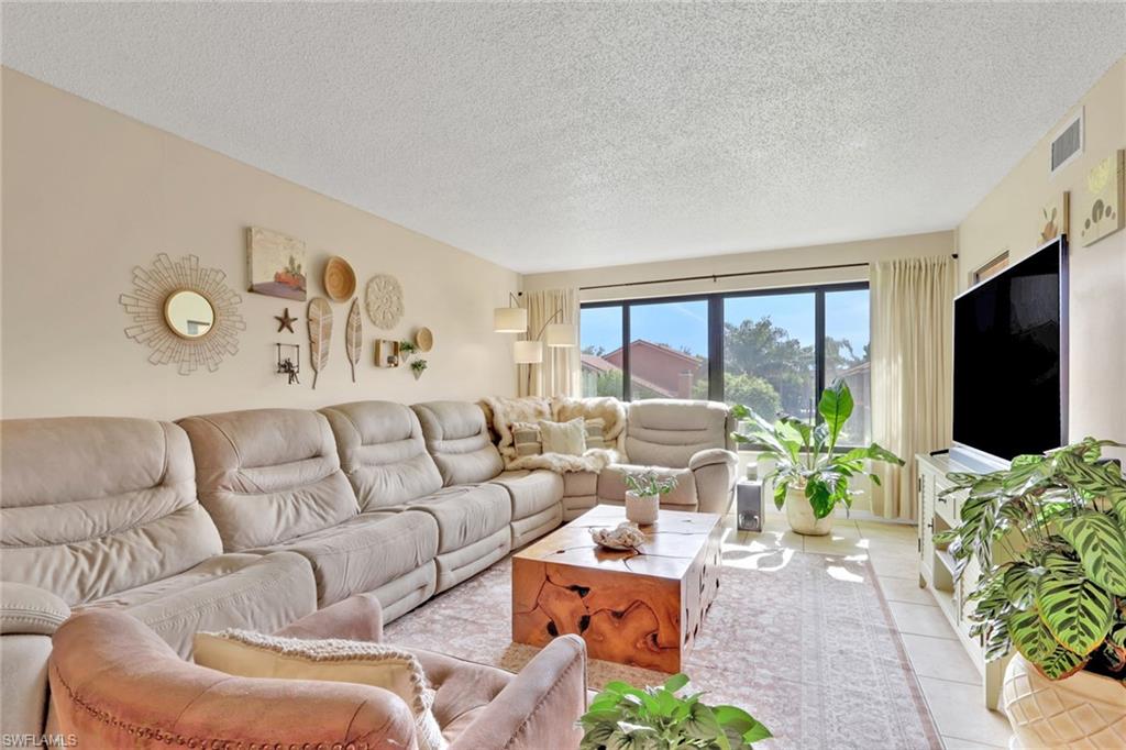 SHARONDALE - Residential