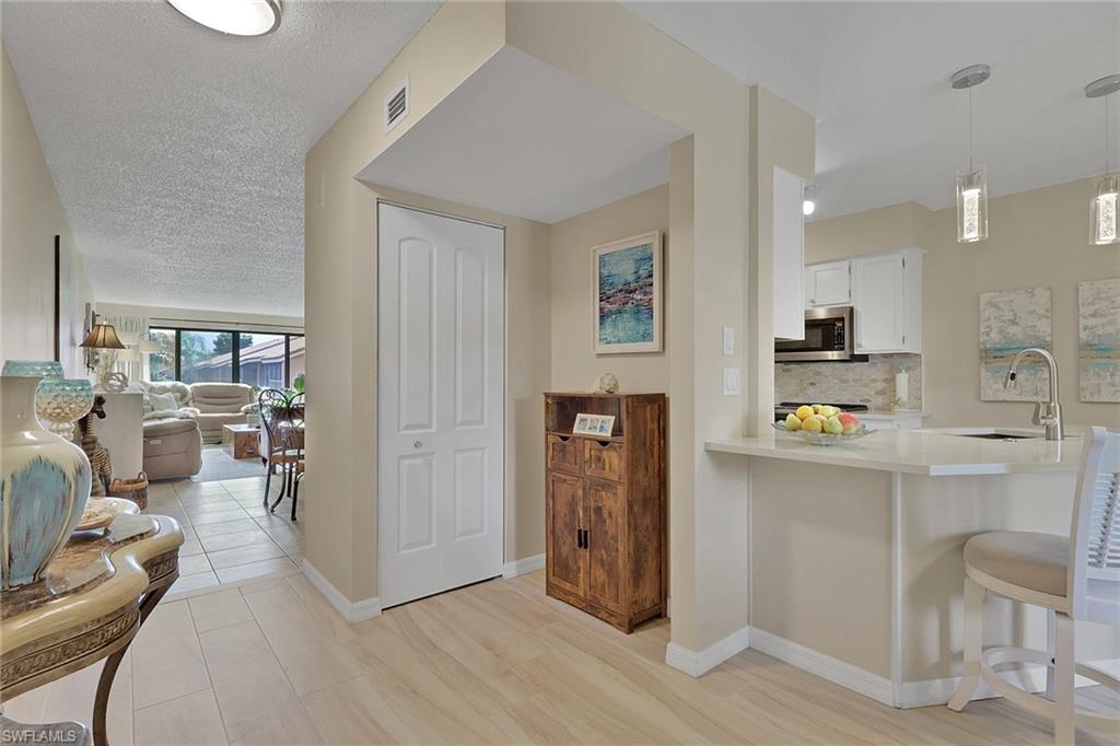 SHARONDALE - Residential