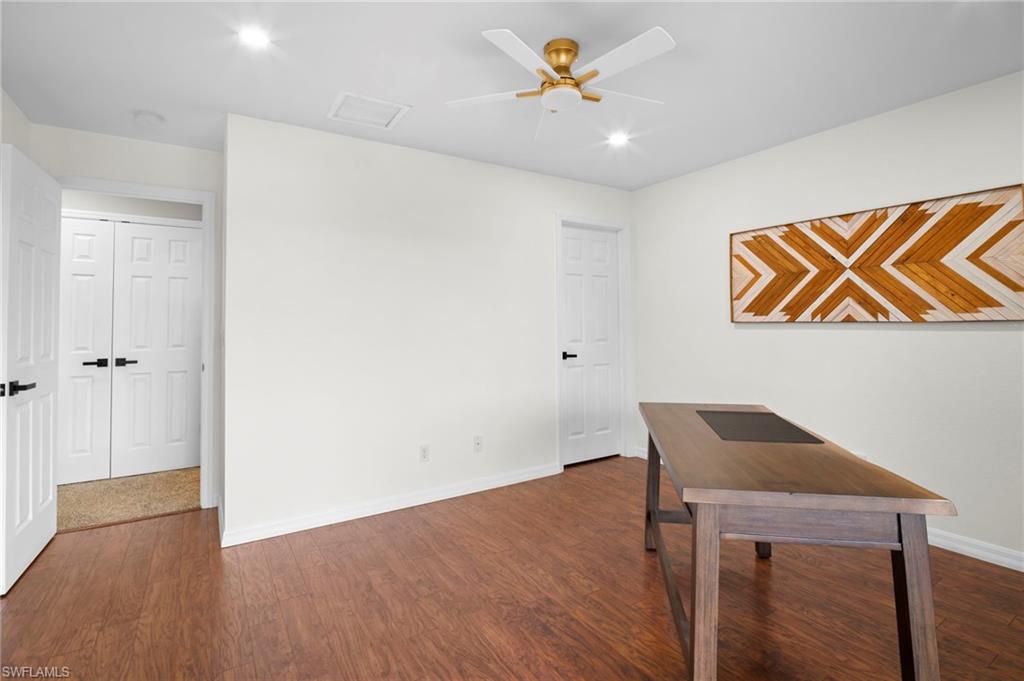 MAGNOLIA LAKES - Residential