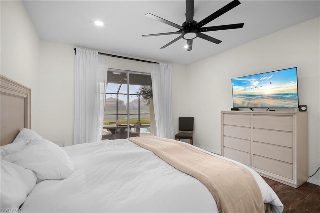 MAGNOLIA LAKES - Residential