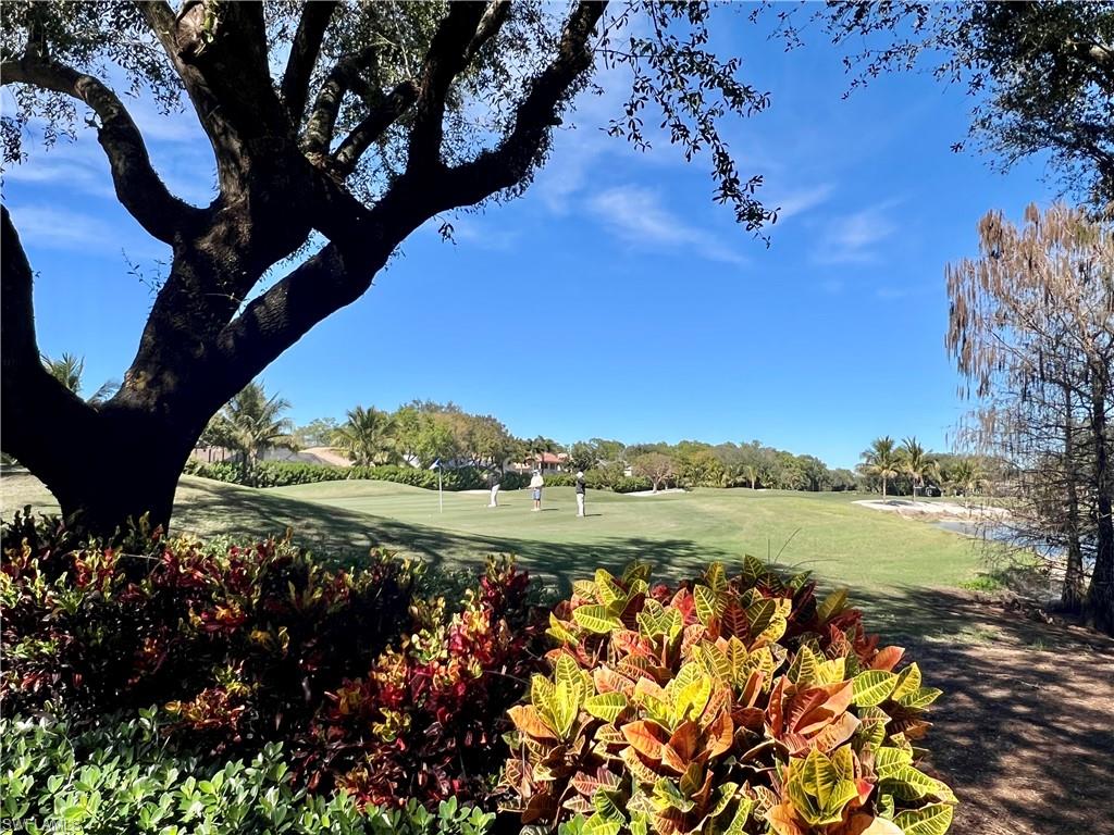 COLONIAL LINKS - Residential