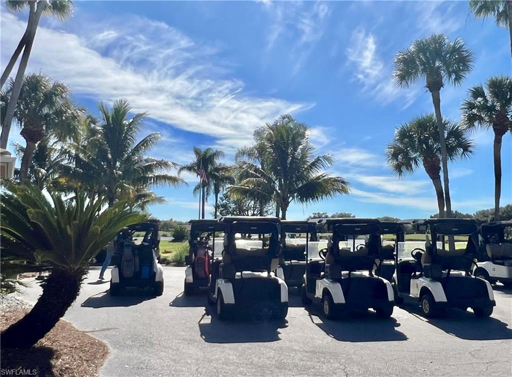 COLONIAL LINKS - Residential