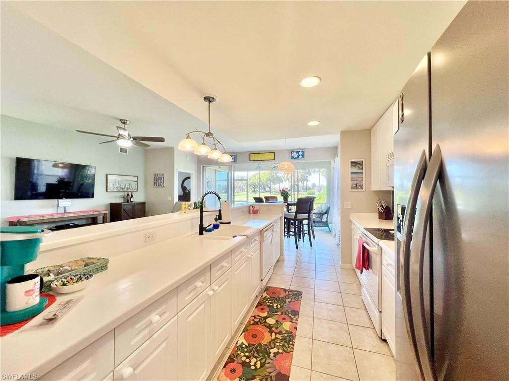 COLONIAL LINKS - Residential