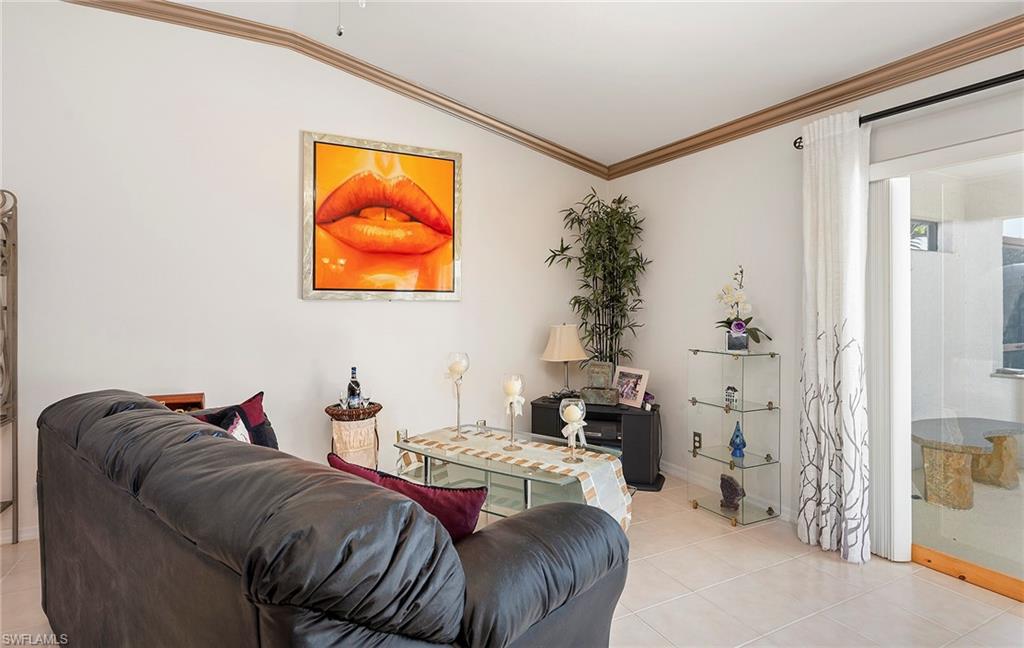 MEADOWBROOK - Residential