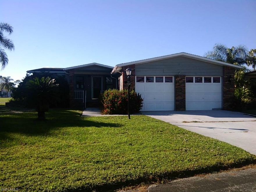 NEW ROOF GOING ON RIGHT NOW!!! SELLER SAYS BRING ALL OFFERS!!! *** GOLF COURSE VIEWS *** This large and spacious home is located in one of the nicest 55+ developments in all of Southwest Florida. This home features a large 2 car garage, central air, countless built in units, a large Florida room and amazing views of the golf course! This is the ideal home for both snow-birds and year long residents. If you think the home is great, wait until you see the amenities available to you without having to even get in your car!