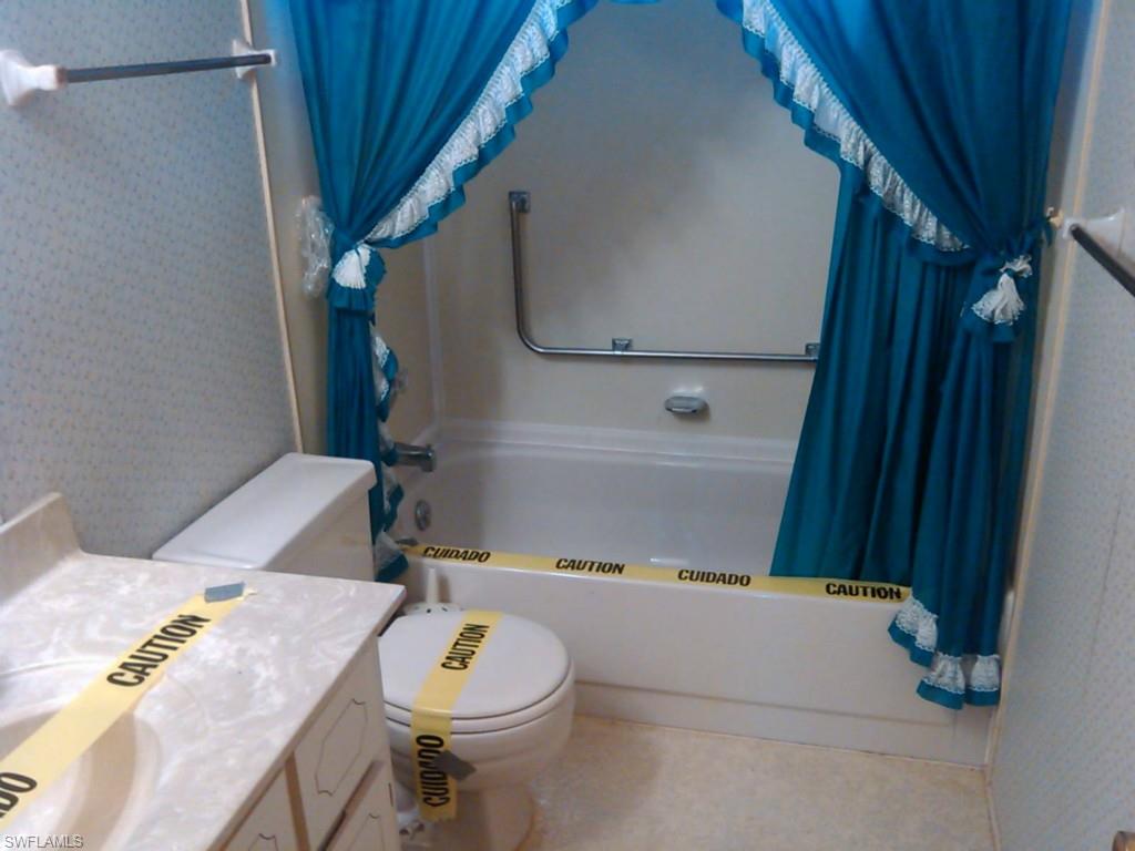 PINE LAKES COUNTRY CLUB - Residential