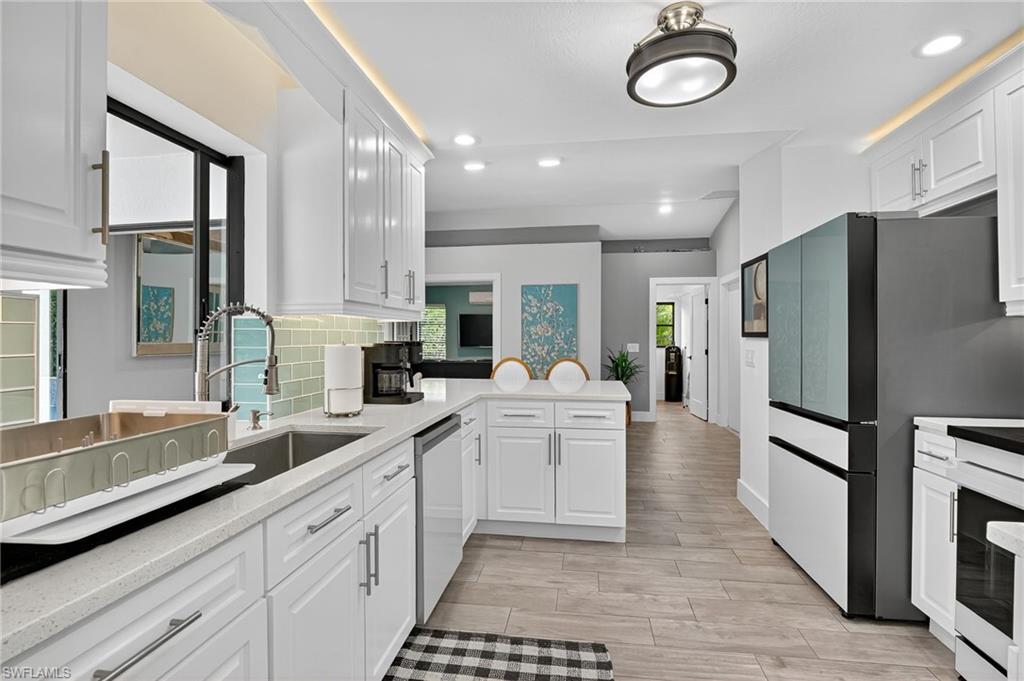 QUEENS PARK AT LAGO VERDE - Residential Lease