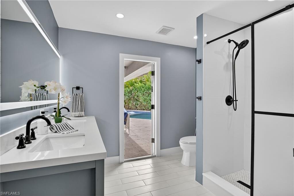 QUEENS PARK AT LAGO VERDE - Residential Lease