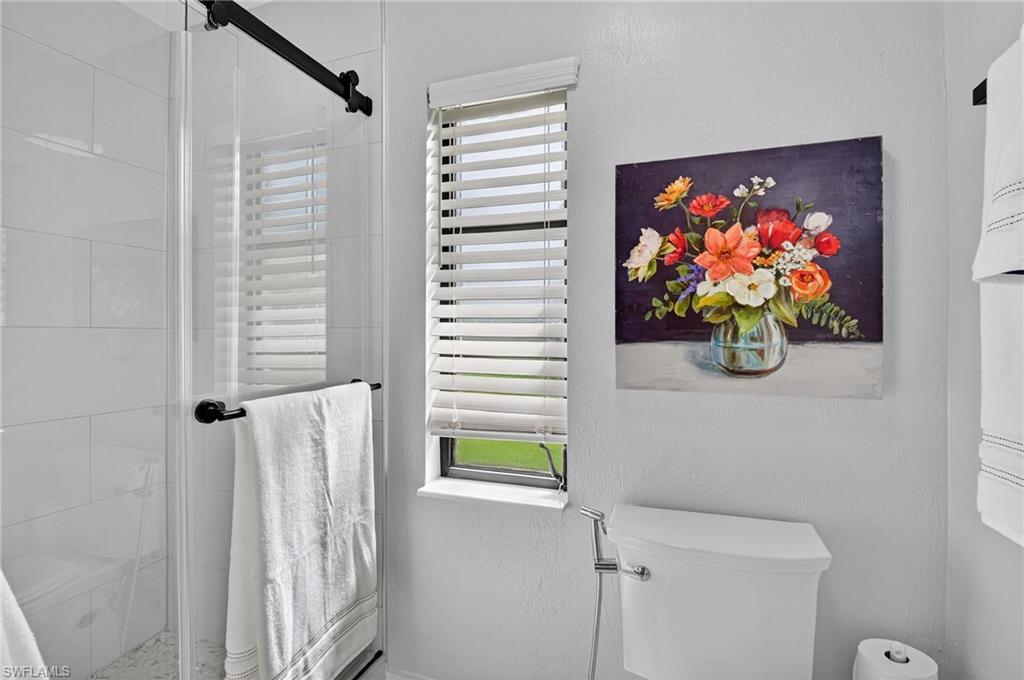 QUEENS PARK AT LAGO VERDE - Residential Lease