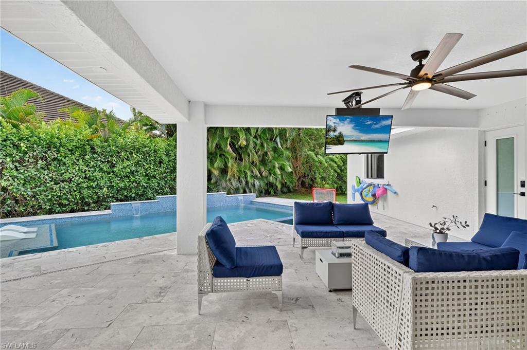 QUEENS PARK AT LAGO VERDE - Residential Lease