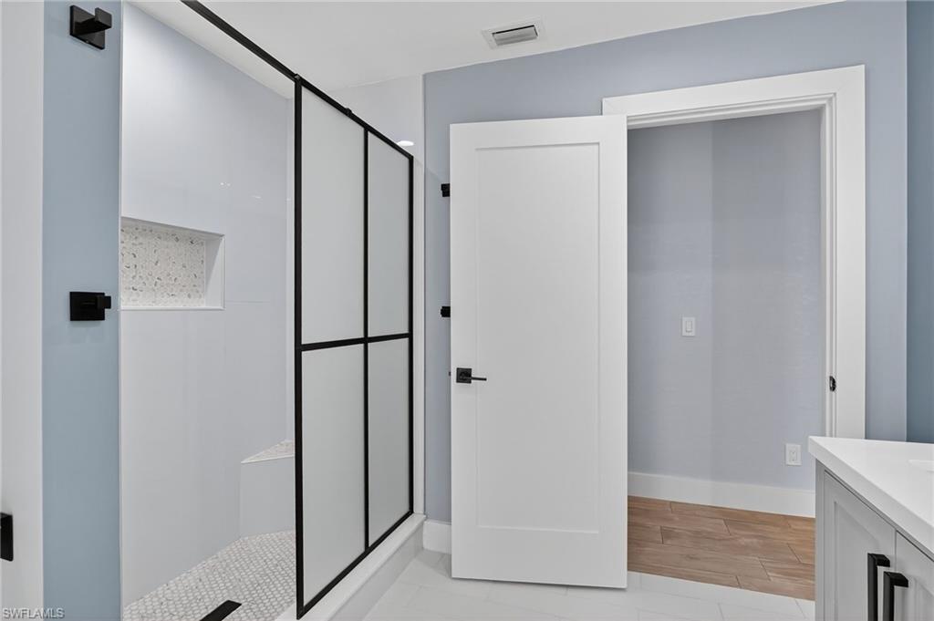 QUEENS PARK AT LAGO VERDE - Residential Lease