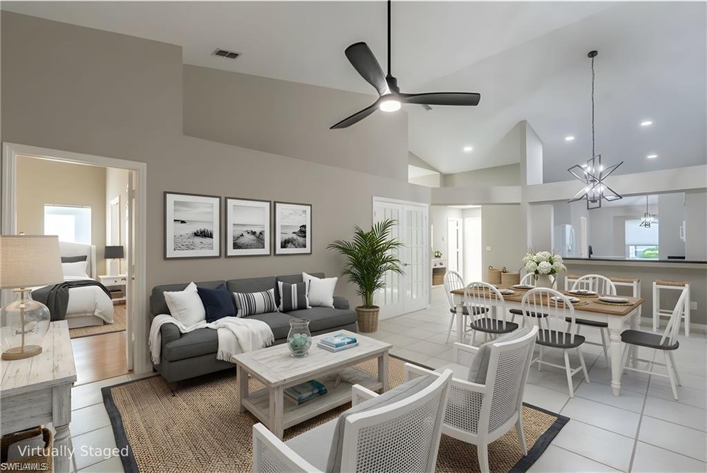 ROYAL VILLAS - Residential