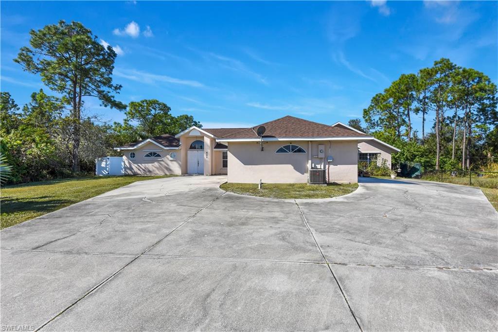 LEHIGH ACRES - Residential